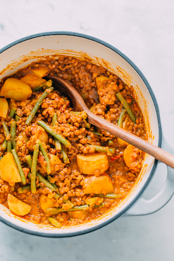 Green bean and cheap lentil curry