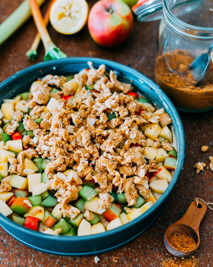 Apple Rhubarb Crumb Cake